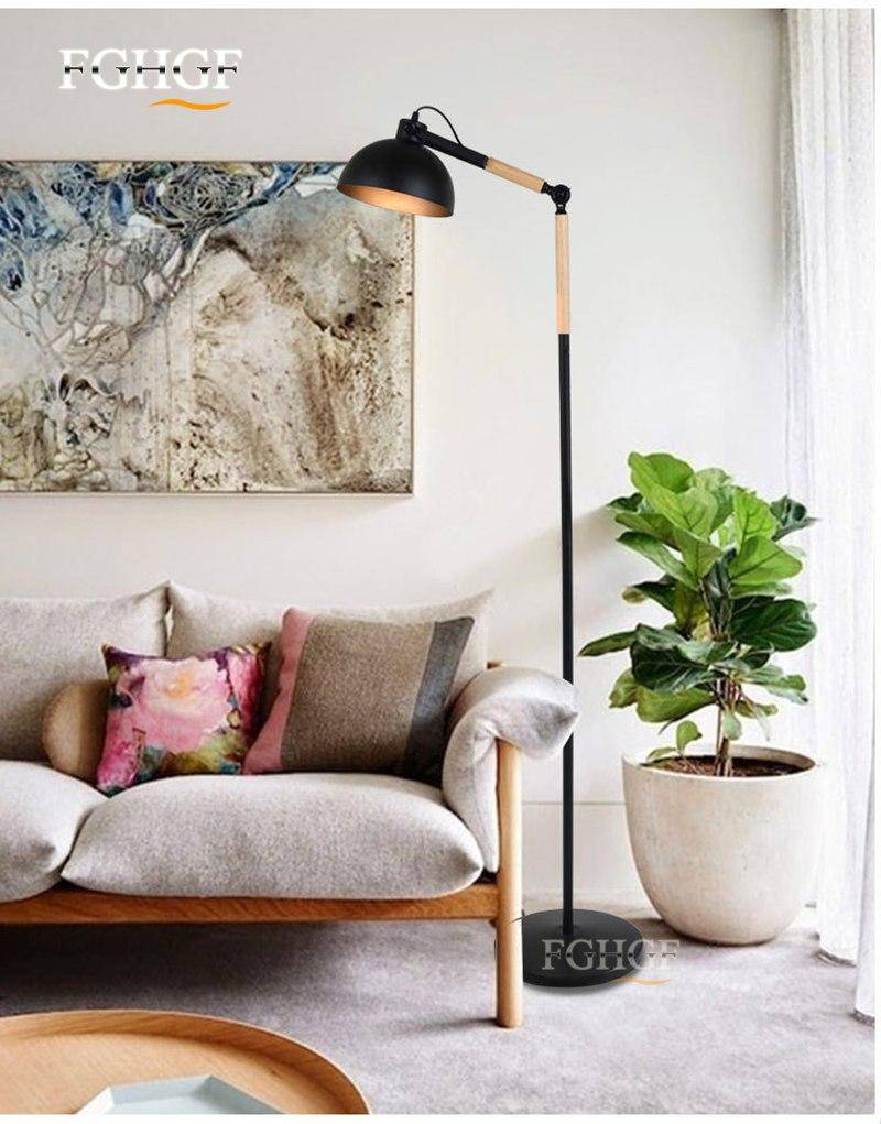 Adjustable wooden and metal designer floor lamp - vue 5 sur 8