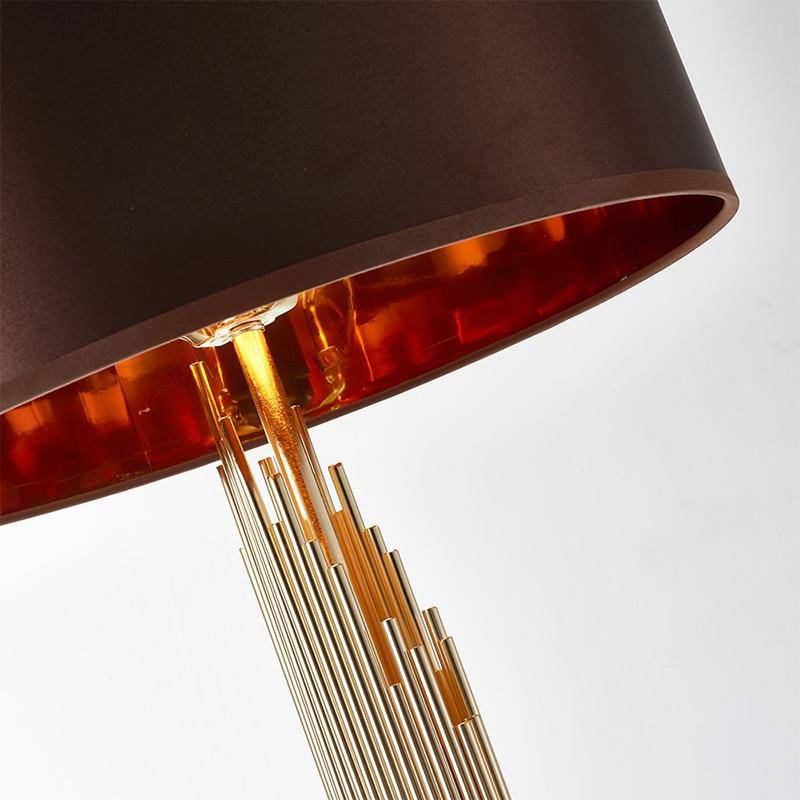 Golden design floor lamp with rounded black lampshade body - vue 6 sur 8