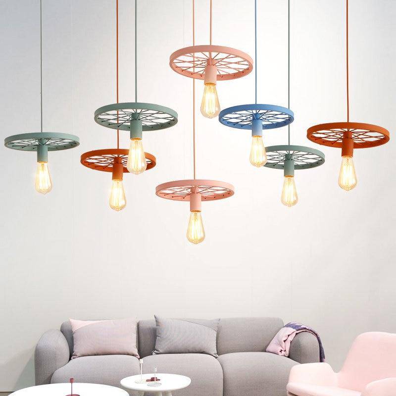 Retro design metal wheel pendant light - vue 2 sur 8