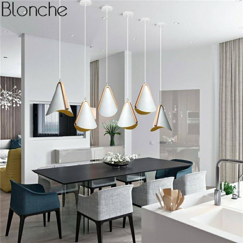 Designer pendant lamp in white metal and Nordic wood - vue 3 sur 7