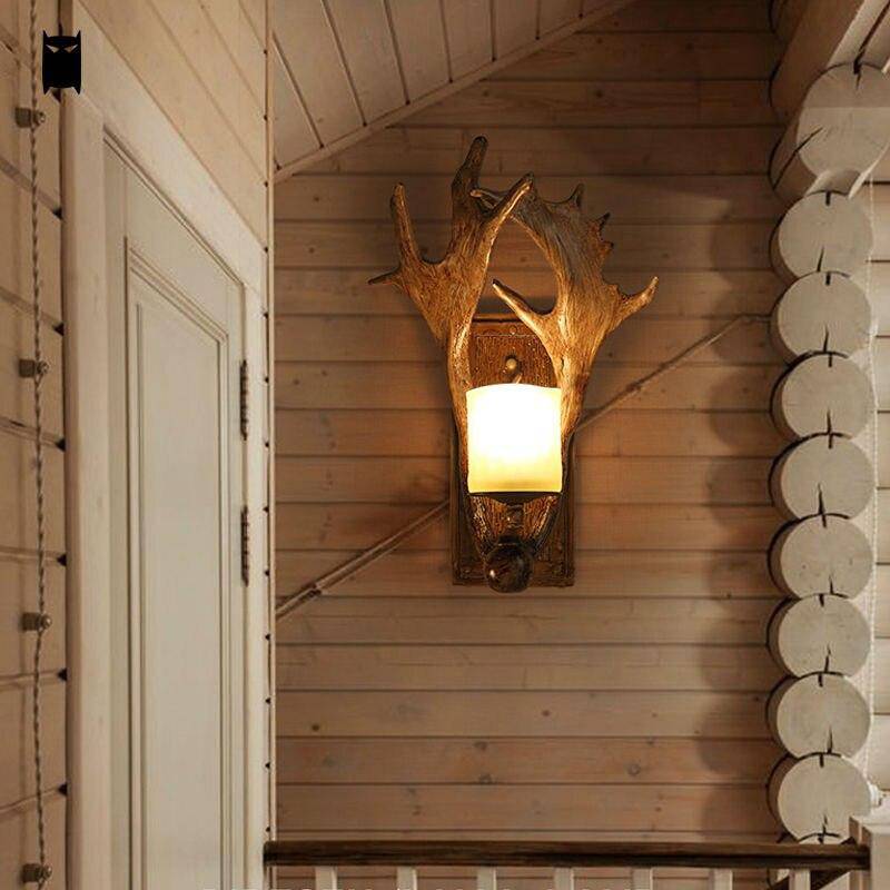 Rustic LED deer antler wall light art - vue 3 sur 4