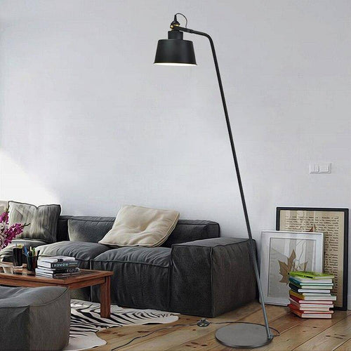 Modern leaning floor lamp stand - vue 3 sur 5