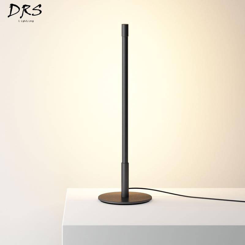 Atmosphere vertical stick design table lamp - vue 2 sur 3